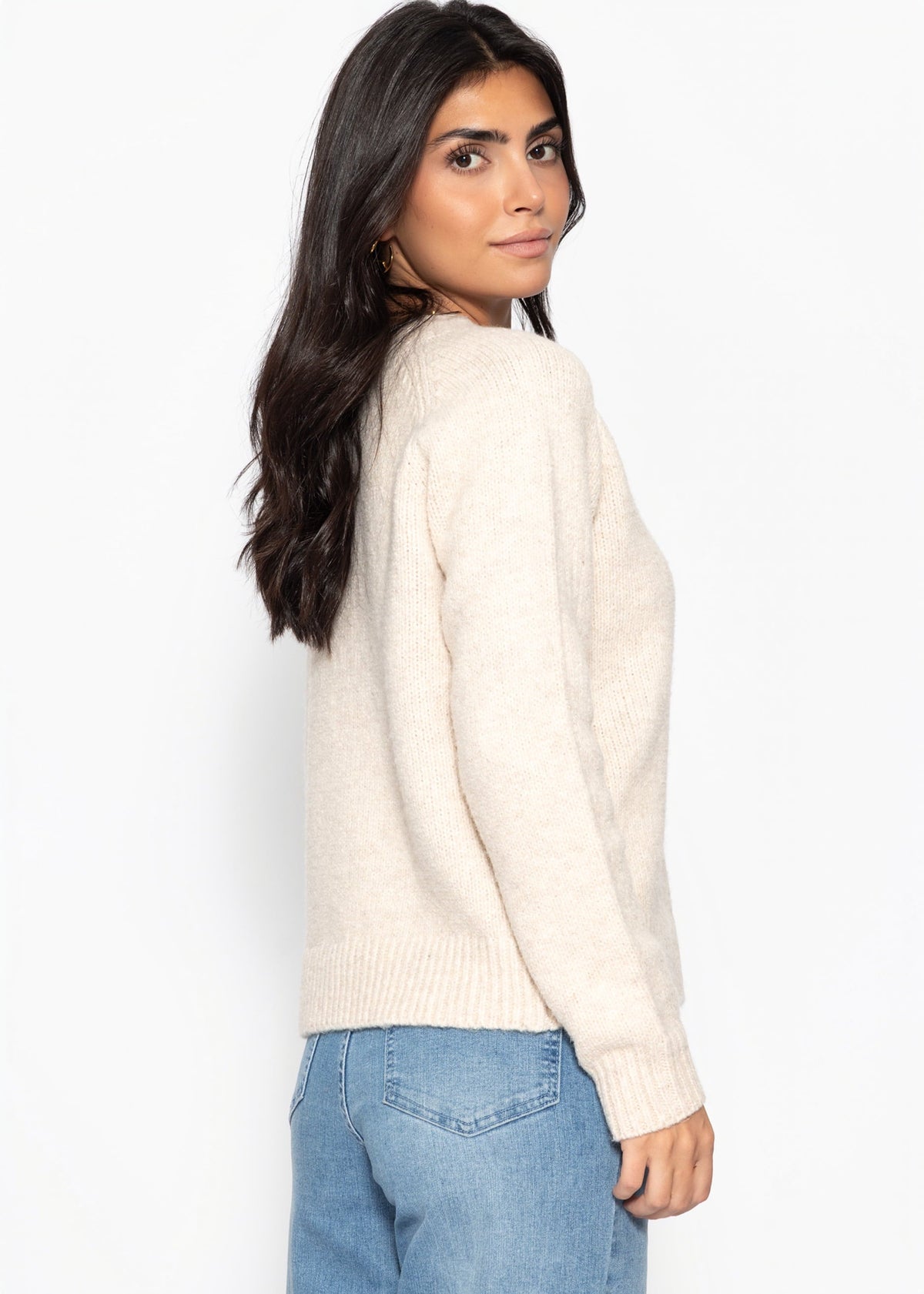 Pull en tricot avec motif en torsades - beige