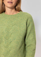 Pull en tricot avec motif en torsades - vert